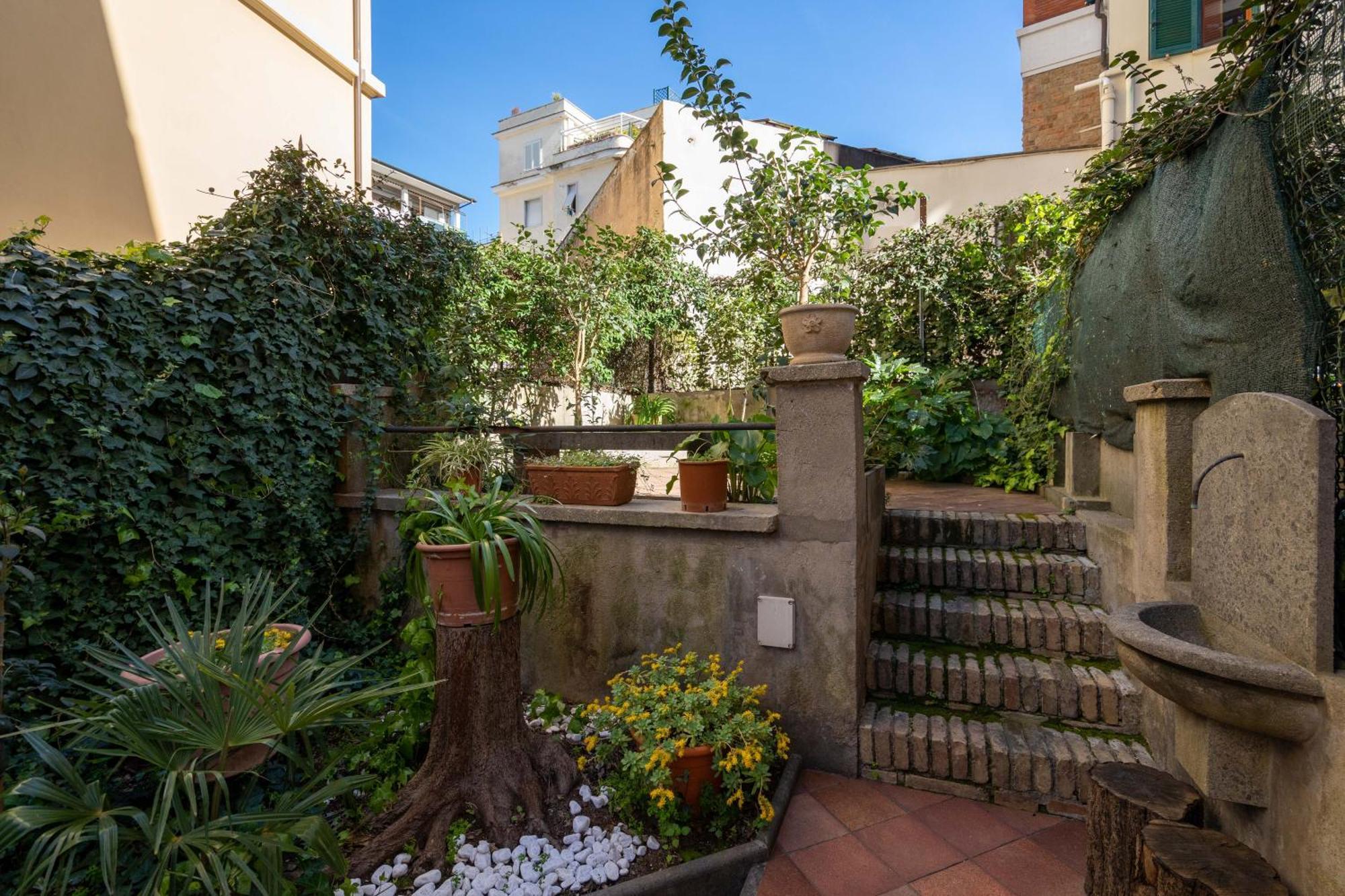 Apartment Centro Pochi Minuti - Con Giardino Privato Rom